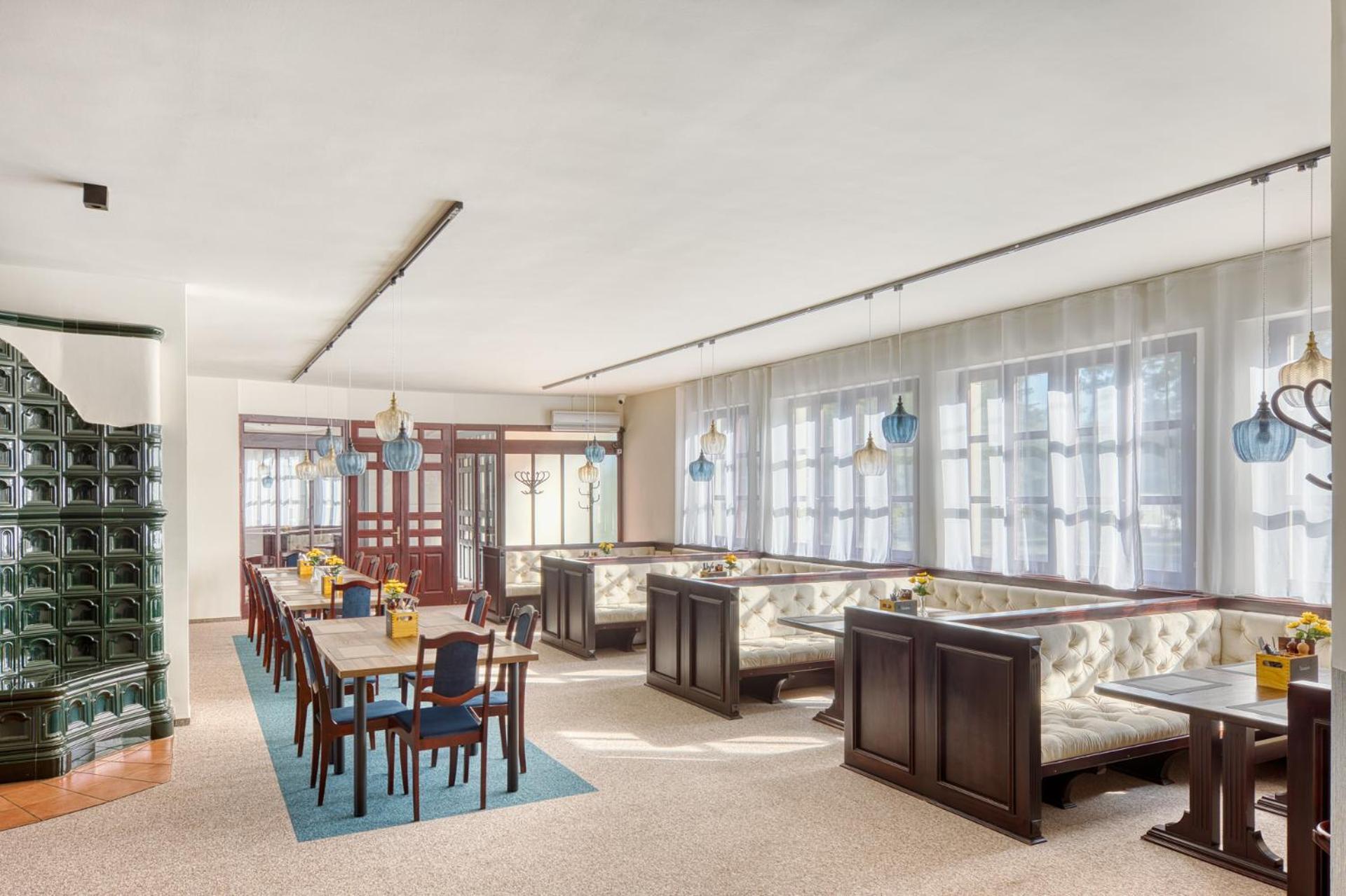 100 Eves Fogado Bed & Breakfast Szatymaz ภายนอก รูปภาพ