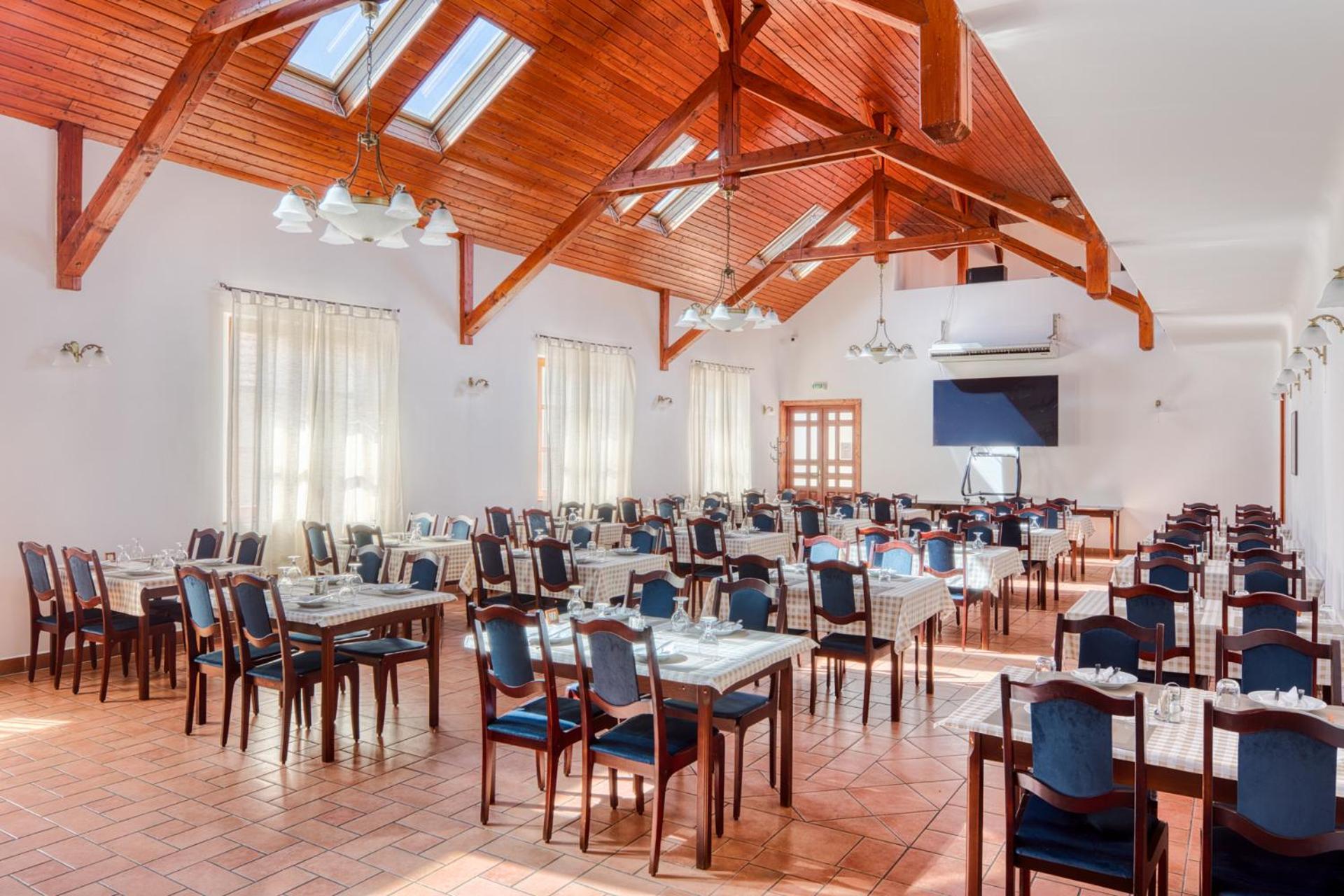 100 Eves Fogado Bed & Breakfast Szatymaz ภายนอก รูปภาพ