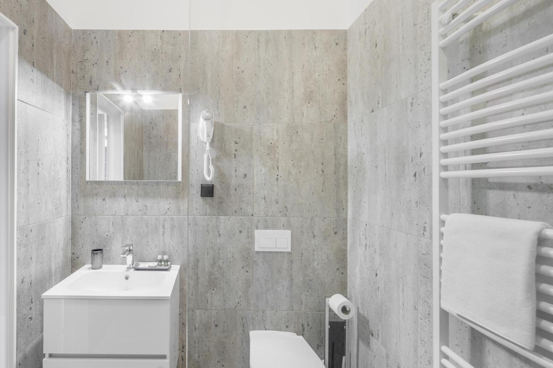 100 Eves Fogado Bed & Breakfast Szatymaz ภายนอก รูปภาพ